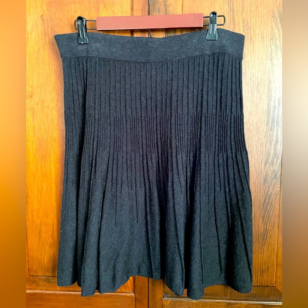 Cabi Dark gray skirt